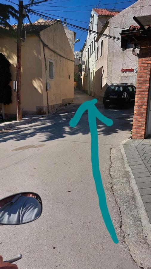 Apartman Kristina And Free Parking Mali Losinj Ngoại thất bức ảnh