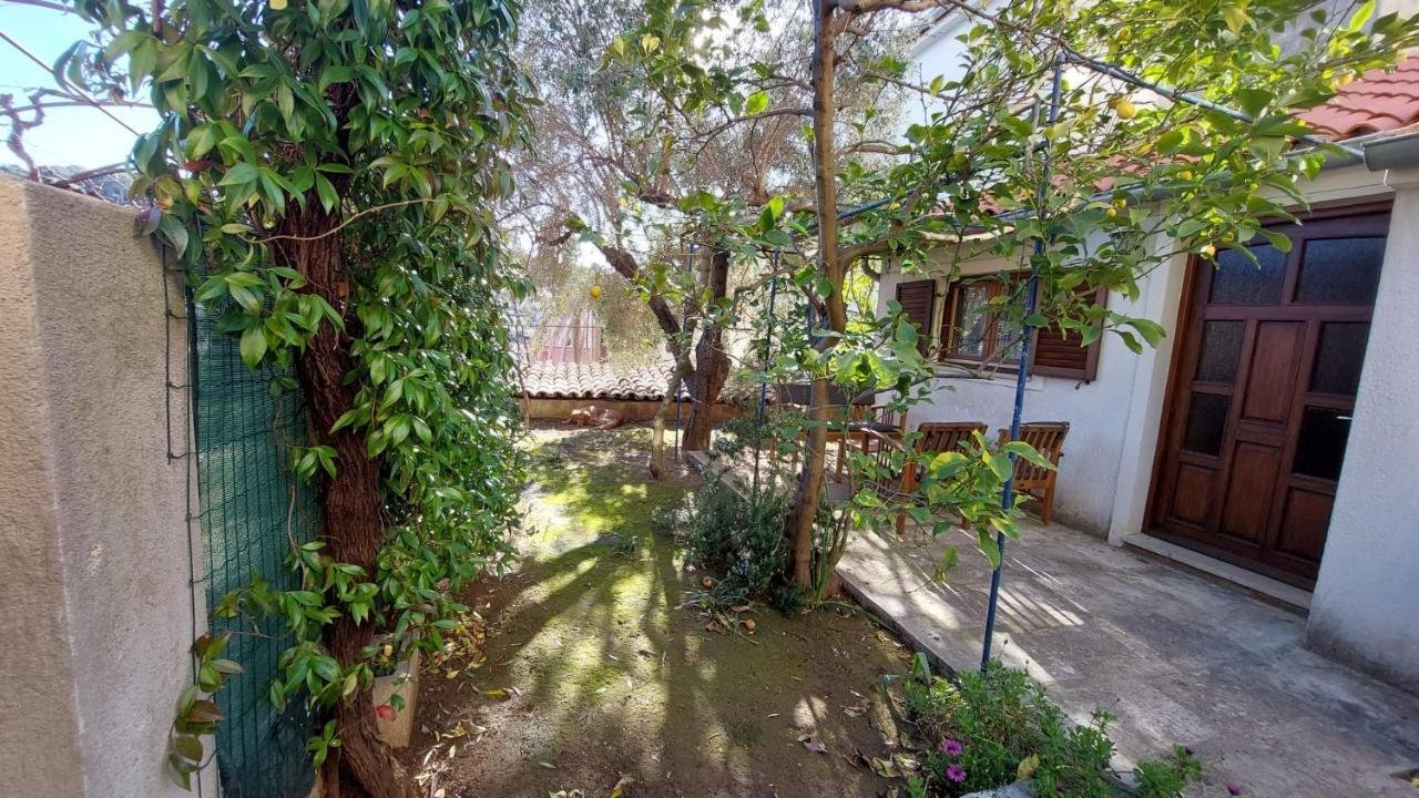 Apartman Kristina And Free Parking Mali Losinj Ngoại thất bức ảnh